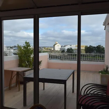 Lumineux Avec Grande Terrasse, Fibre Et Garage - Fr-1-197-522