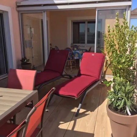 Lumineux Avec Grande Terrasse, Fibre Et Garage - Fr-1-197-522 Lägenhet *